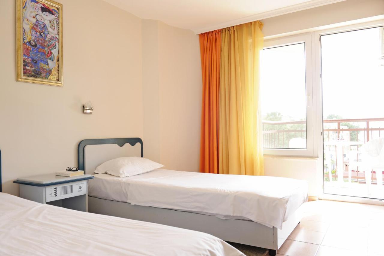 Hotel Iskar & Aquapark Sunny Beach Quarto foto